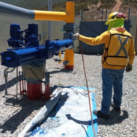 Pintando instalaciones de gasoductos